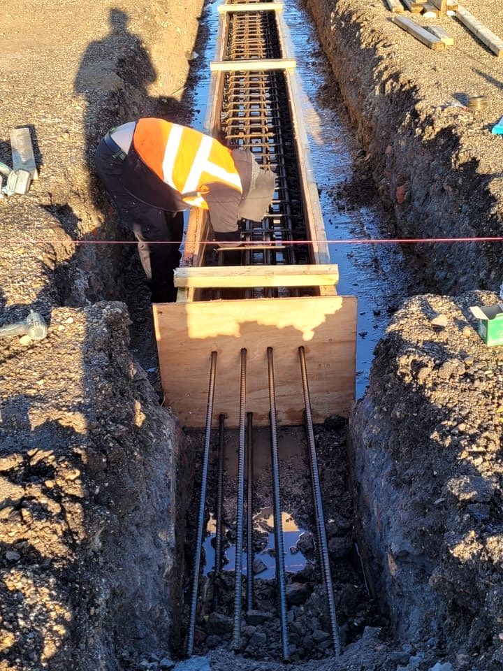 Rebar installation, reinforced concrete foundation